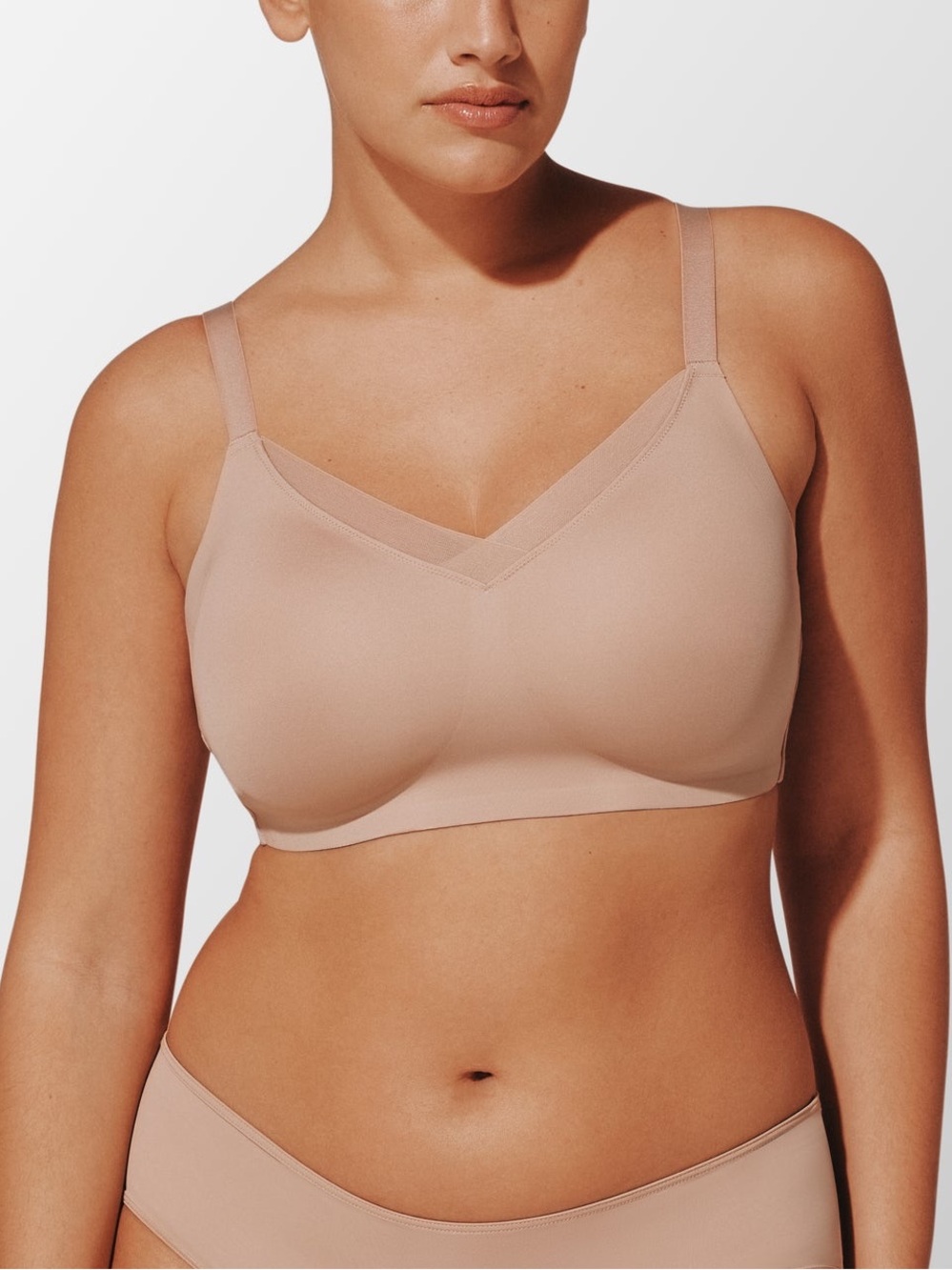 Thirdlove 24/7 Classic Wireless Crossover Minimizer Spacer Bra Taupe Size 40B